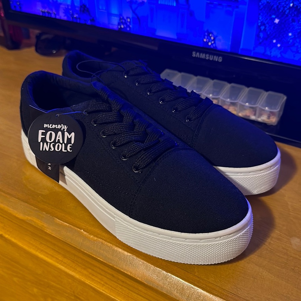 Charlotte Russe shoes. Size 8. Memory foam insole.